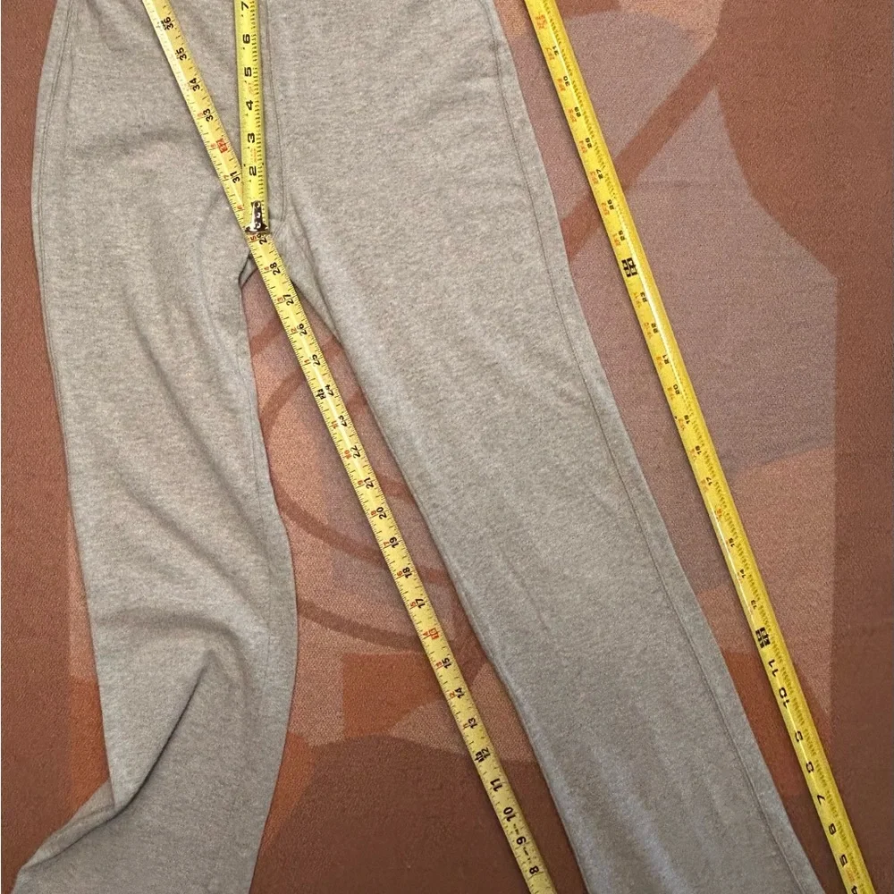 EUC Justice gray straight leg yoga pants, girl XL BONUS Justice red tank